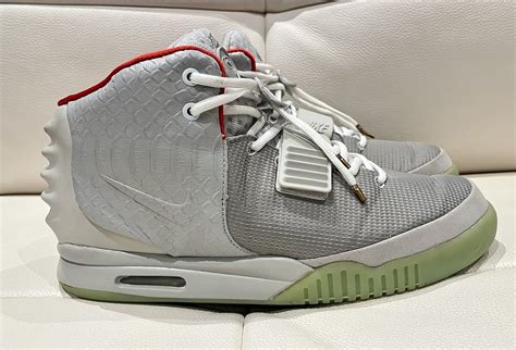 nike air yeezy 2 original and fake|air yeezy 2 for sale.